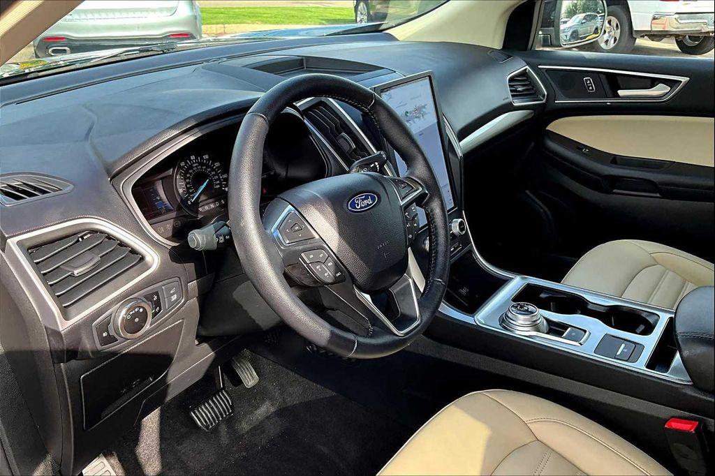 used 2023 Ford Edge car, priced at $22,996