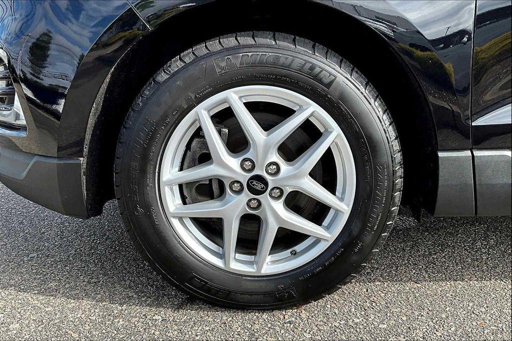 used 2023 Ford Edge car, priced at $22,996