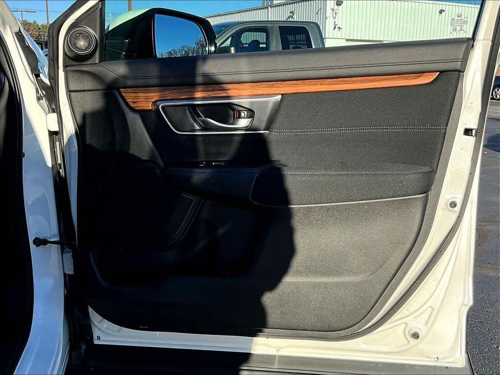 used 2021 Honda CR-V car, priced at $24,990