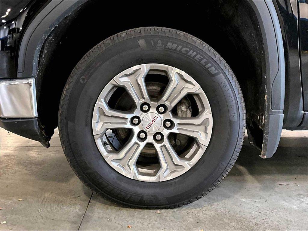 used 2024 GMC Sierra 1500 car, priced at $43,800