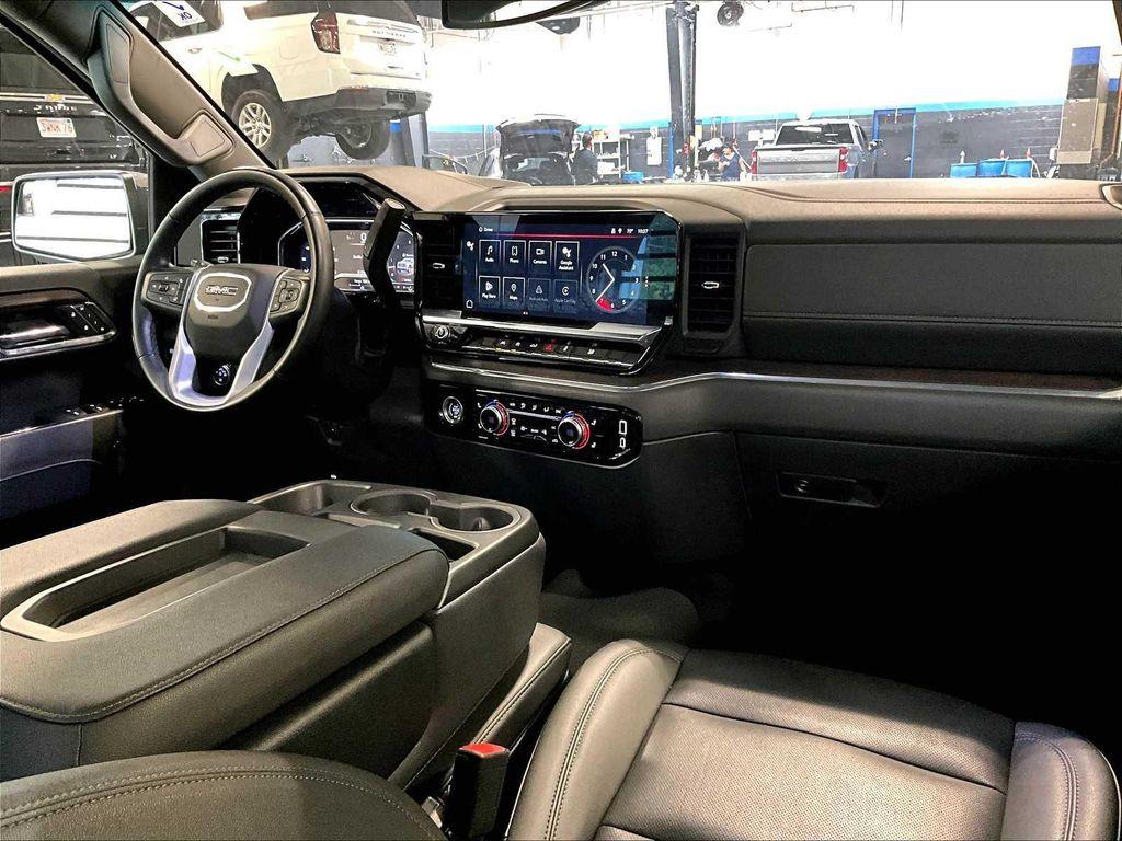 used 2024 GMC Sierra 1500 car, priced at $43,800