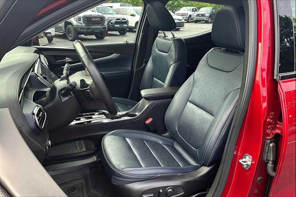used 2023 Chevrolet Bolt EUV car, priced at $20,130