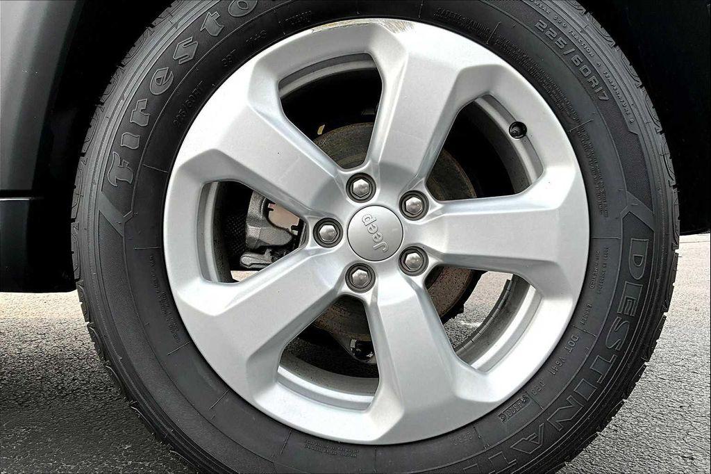 used 2022 Jeep Compass car, priced at $21,489
