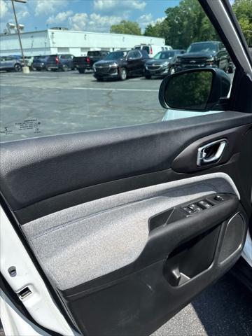 used 2022 Jeep Compass car, priced at $22,095