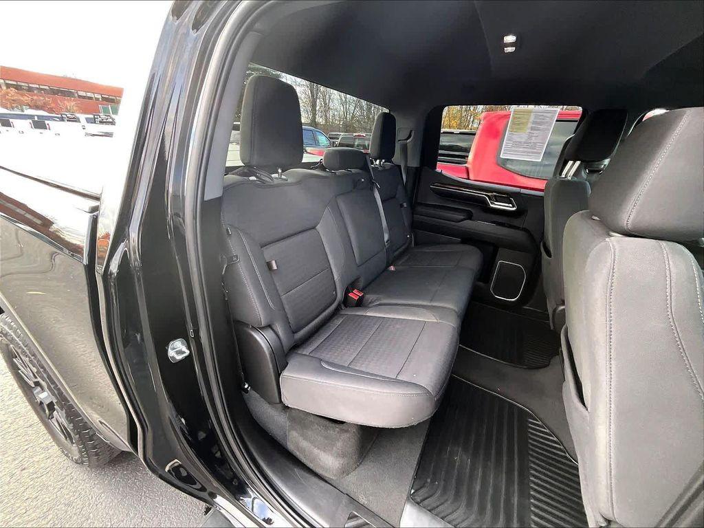 used 2022 GMC Sierra 1500 car, priced at $36,998