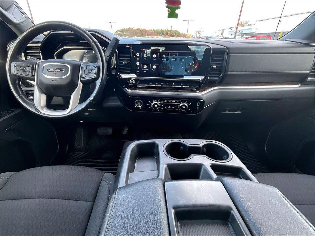 used 2022 GMC Sierra 1500 car, priced at $36,998