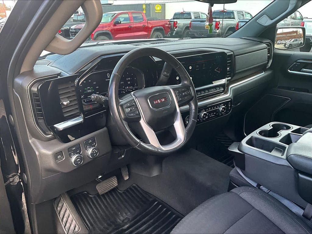 used 2022 GMC Sierra 1500 car, priced at $36,998