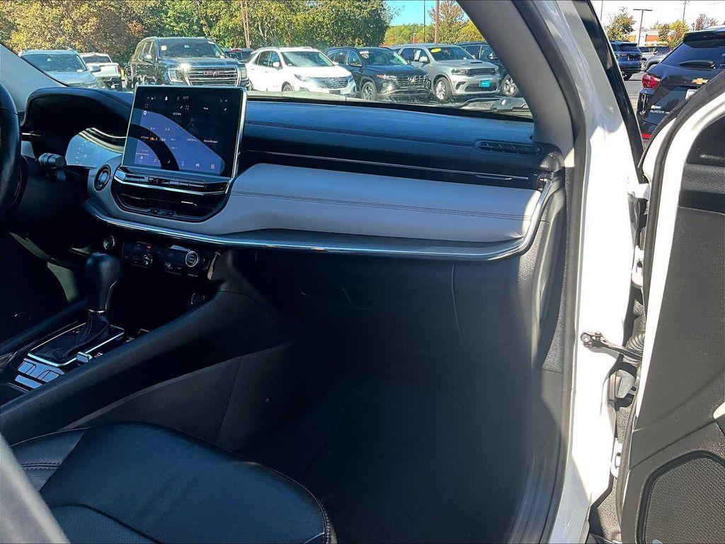 used 2022 Jeep Compass car, priced at $23,728