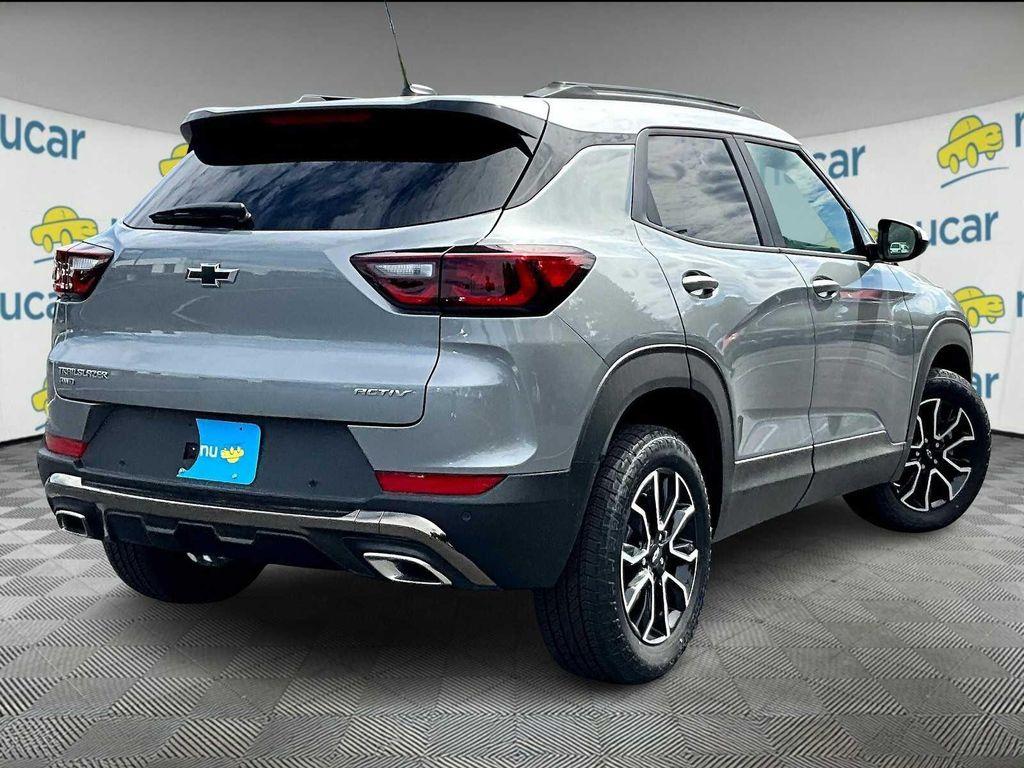 new 2025 Chevrolet TrailBlazer car, priced at $30,935