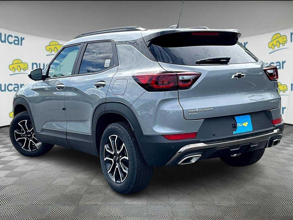 new 2025 Chevrolet TrailBlazer car, priced at $30,935