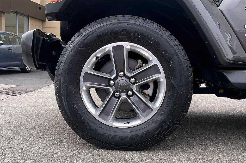 used 2021 Jeep Wrangler Unlimited car, priced at $32,061