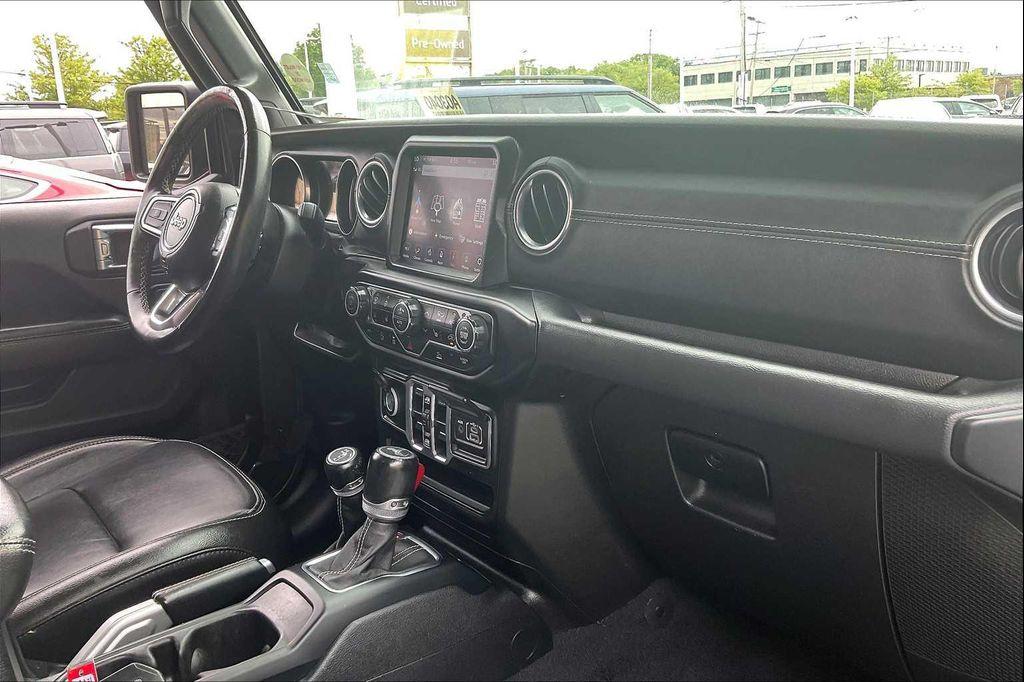 used 2021 Jeep Wrangler Unlimited car, priced at $32,061