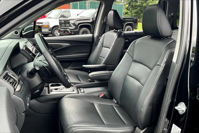 used 2022 Honda Pilot car, priced at $31,397