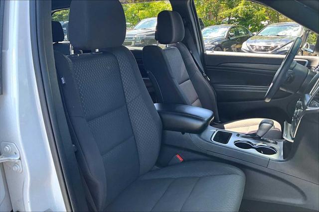 used 2019 Jeep Grand Cherokee car, priced at $20,059