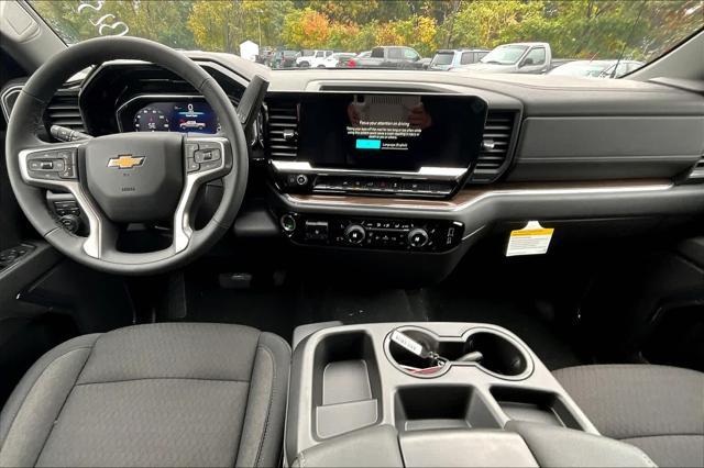 new 2025 Chevrolet Silverado 1500 car, priced at $52,395