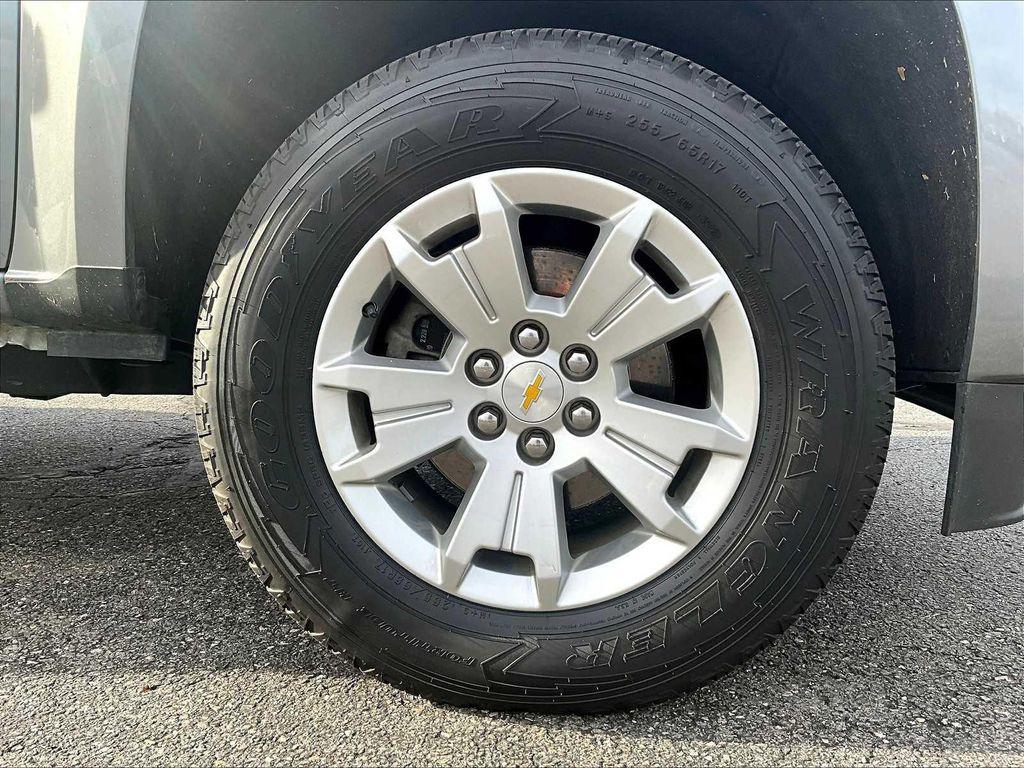 used 2022 Chevrolet Colorado car, priced at $28,396