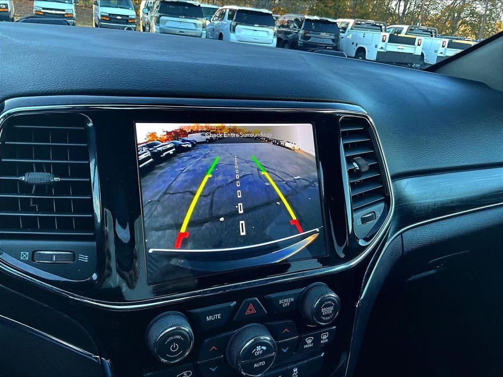 used 2020 Jeep Grand Cherokee car, priced at $20,279