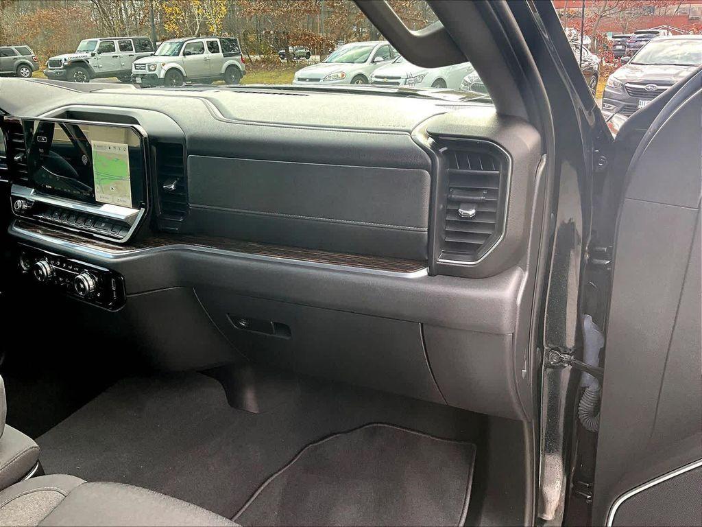 used 2022 GMC Sierra 1500 car, priced at $34,599