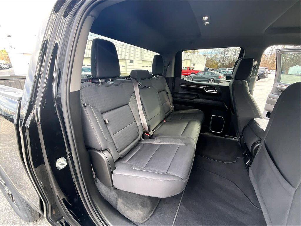 used 2022 GMC Sierra 1500 car, priced at $34,599