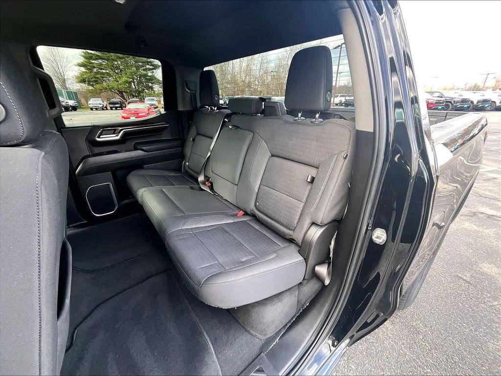 used 2022 GMC Sierra 1500 car, priced at $34,599