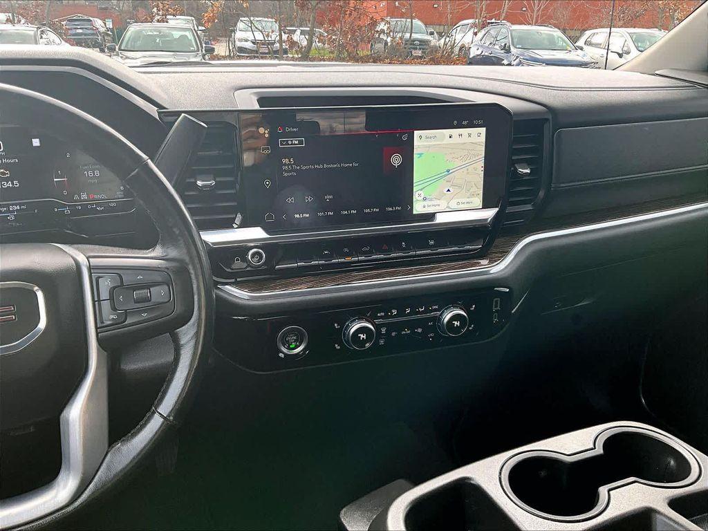 used 2022 GMC Sierra 1500 car, priced at $34,599