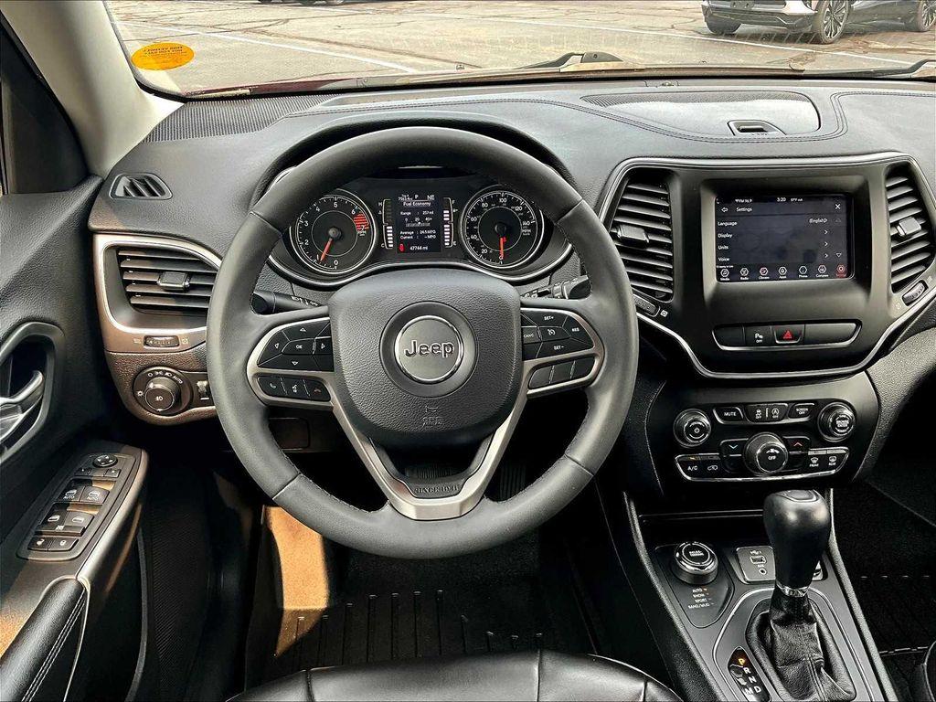 used 2020 Jeep Cherokee car, priced at $18,825