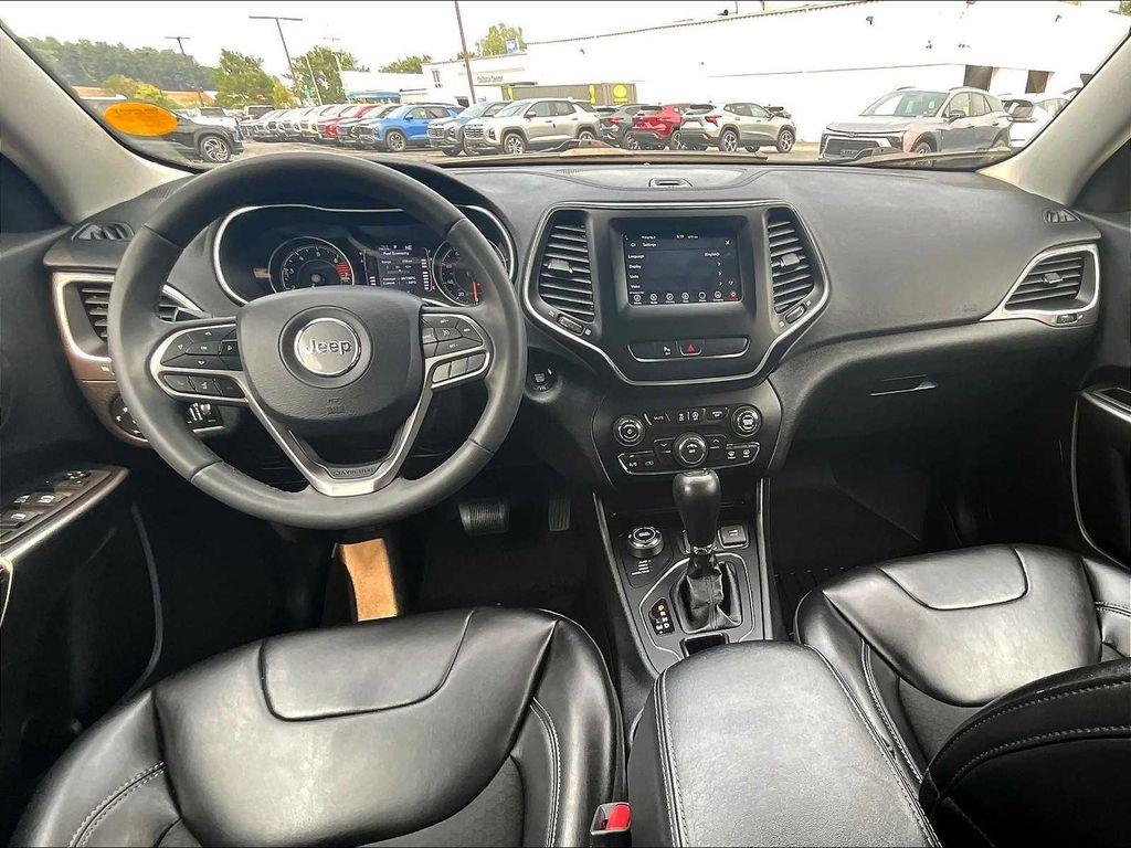 used 2020 Jeep Cherokee car, priced at $18,825
