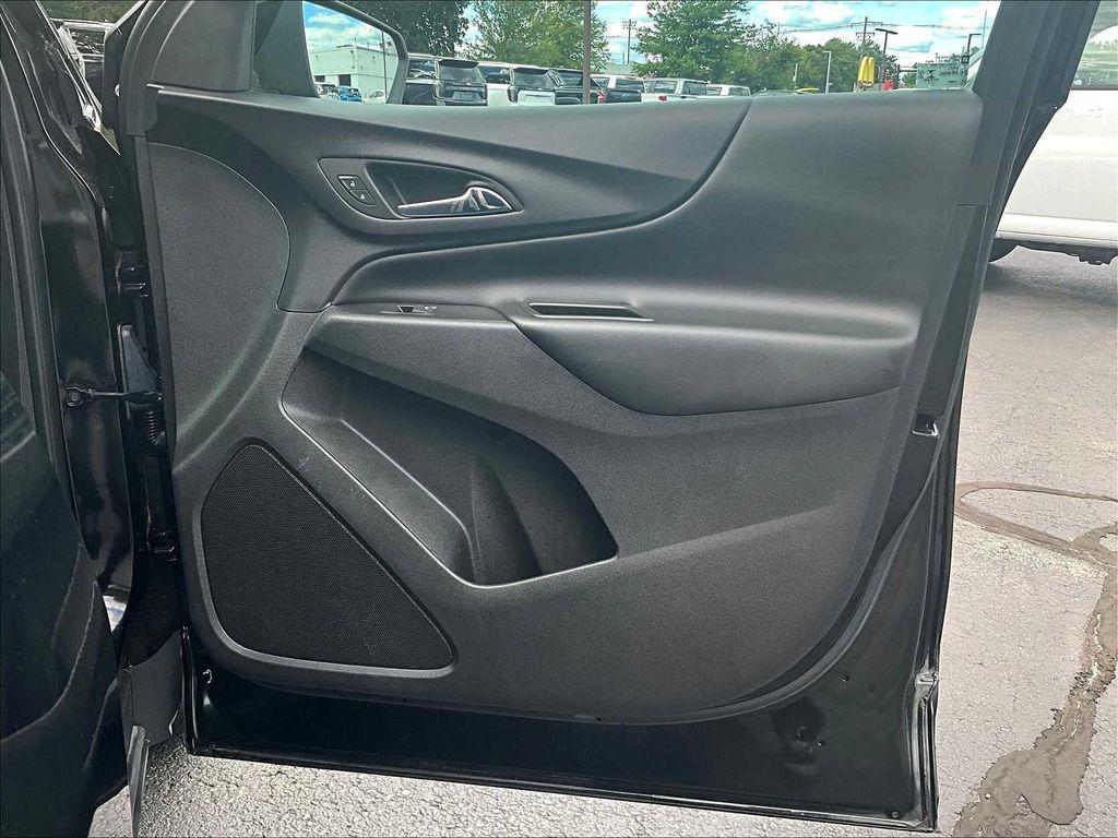 used 2022 Chevrolet Equinox car, priced at $21,486