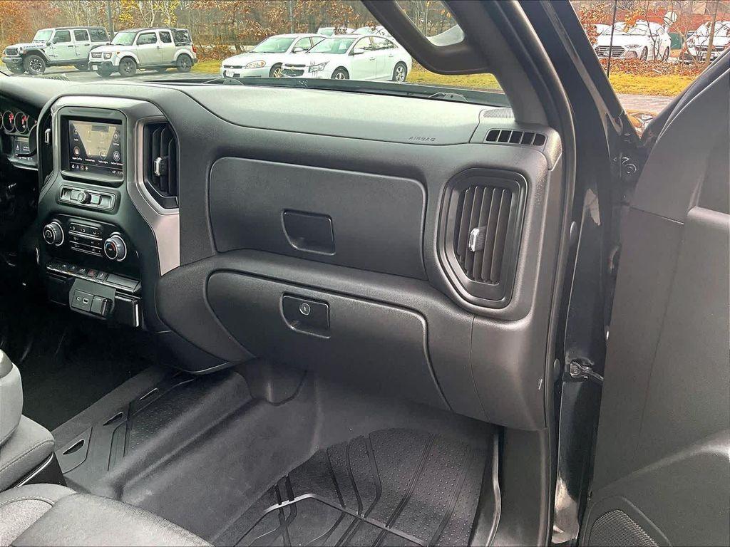 used 2022 Chevrolet Silverado 1500 car, priced at $27,987