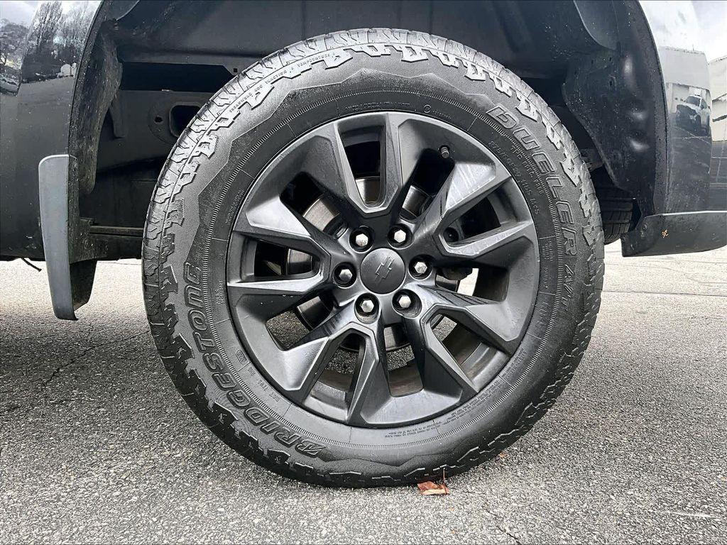 used 2022 Chevrolet Silverado 1500 car, priced at $27,987