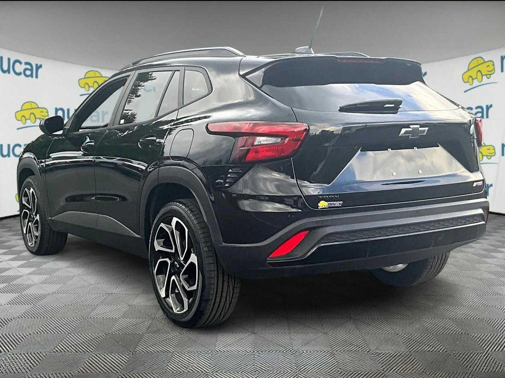 used 2024 Chevrolet Trax car, priced at $23,175