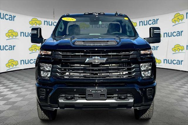 used 2025 Chevrolet Silverado 2500 car, priced at $51,277