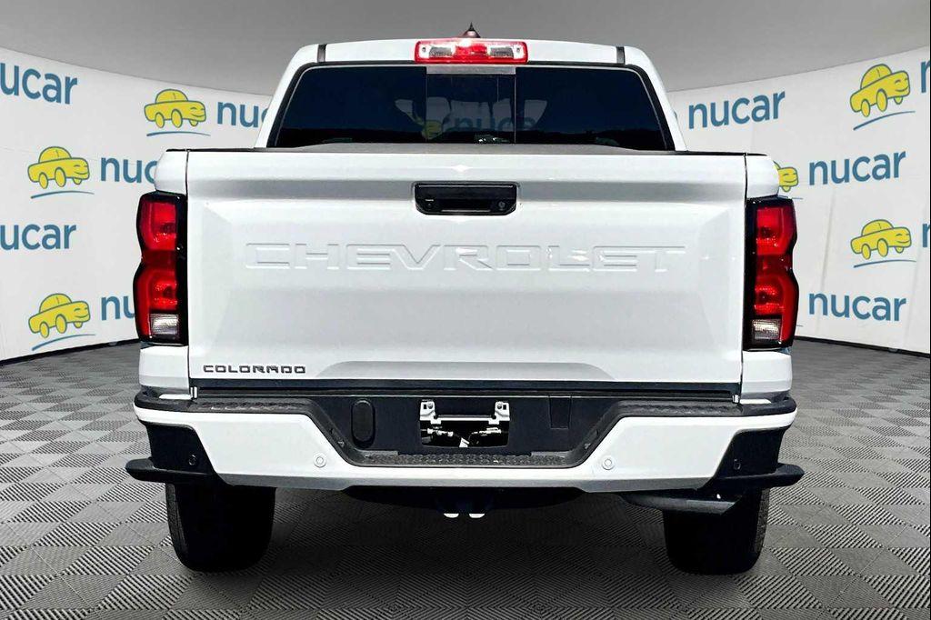 new 2025 Chevrolet Colorado car, priced at $41,115