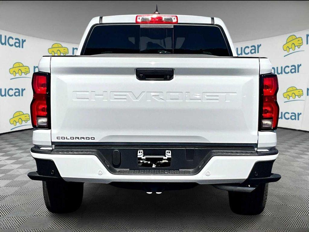 new 2025 Chevrolet Colorado car, priced at $41,115