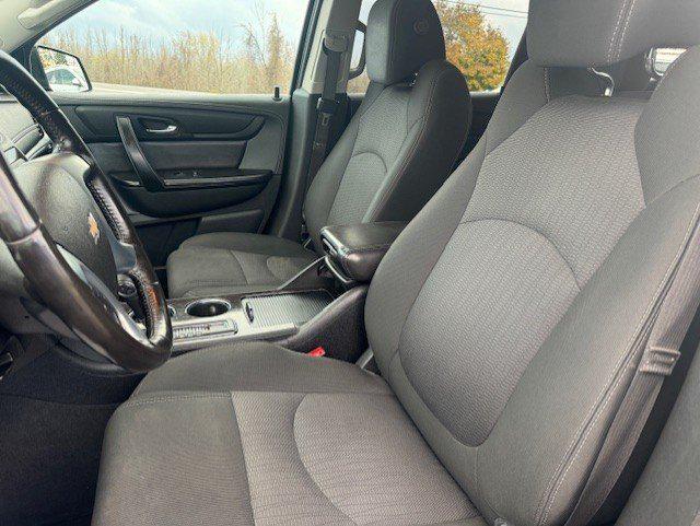 used 2017 Chevrolet Traverse car, priced at $9,995