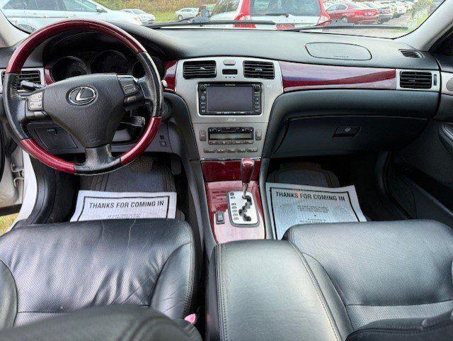 used 2005 Lexus ES 330 car, priced at $8,995