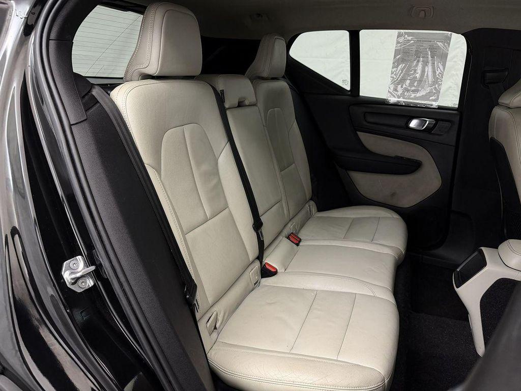 used 2020 Volvo XC40 car, priced at $18,549
