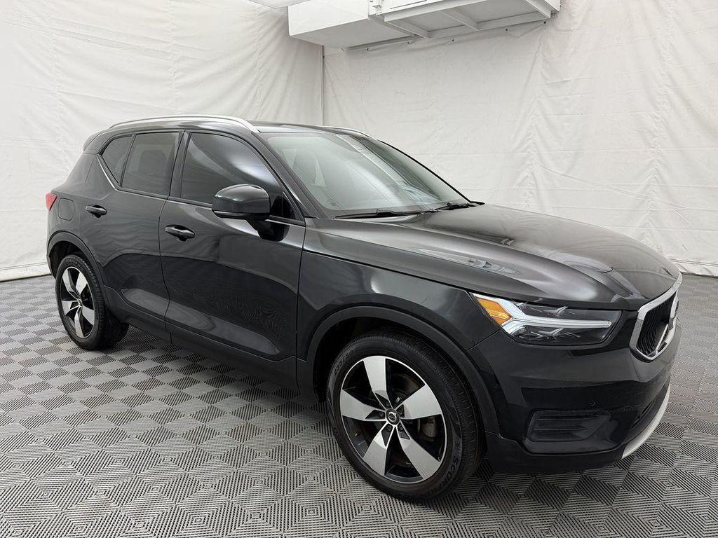 used 2020 Volvo XC40 car, priced at $18,549