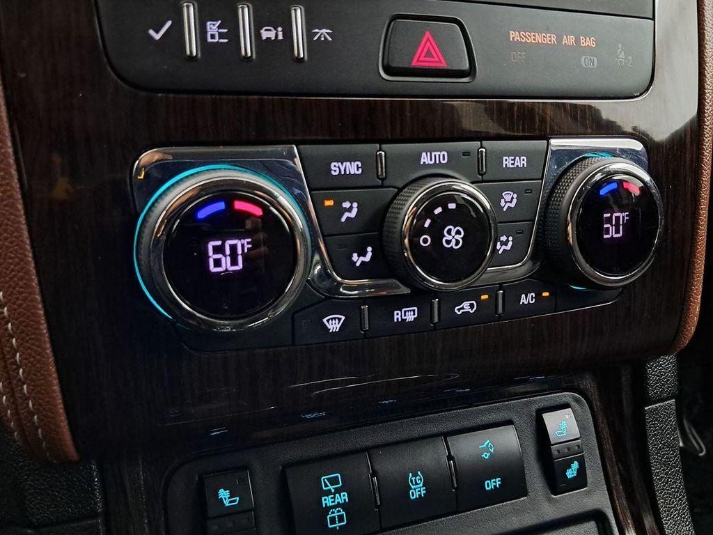 used 2015 Chevrolet Traverse car, priced at $11,559