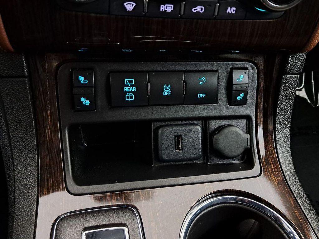 used 2015 Chevrolet Traverse car, priced at $11,559