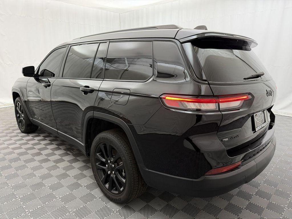 used 2022 Jeep Grand Cherokee L car, priced at $26,599