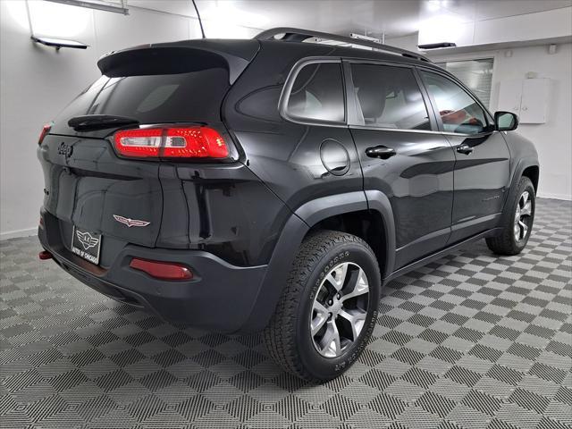 used 2018 Jeep Cherokee car, priced at $18,155