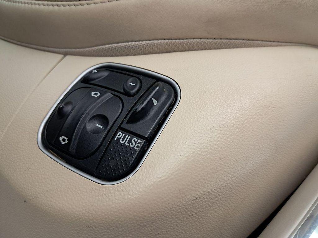 used 2007 Mercedes-Benz SL-Class car, priced at $29,855