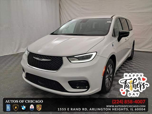 used 2024 Chrysler Pacifica Hybrid car, priced at $35,995
