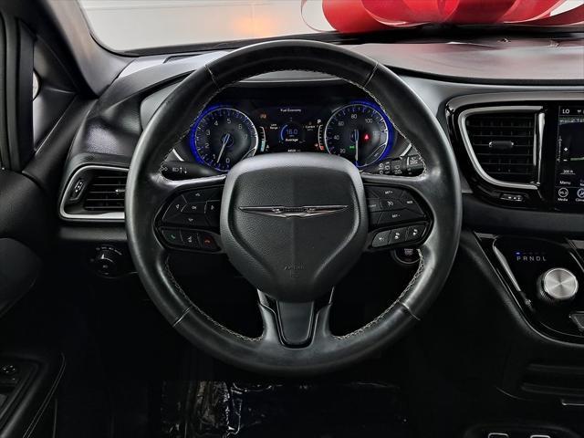 used 2020 Chrysler Pacifica car, priced at $19,549