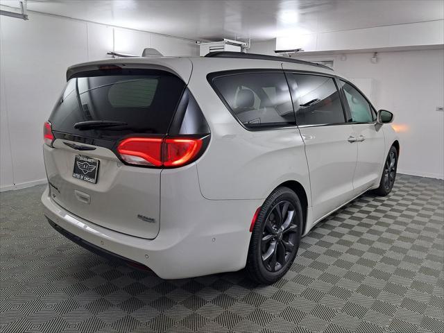 used 2020 Chrysler Pacifica car, priced at $19,549