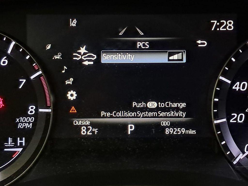 used 2021 Toyota Highlander car, priced at $26,855