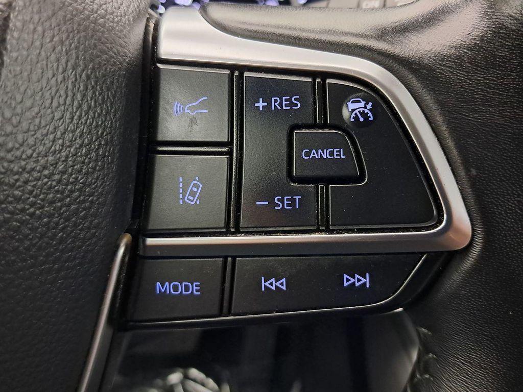 used 2021 Toyota Highlander car, priced at $26,855