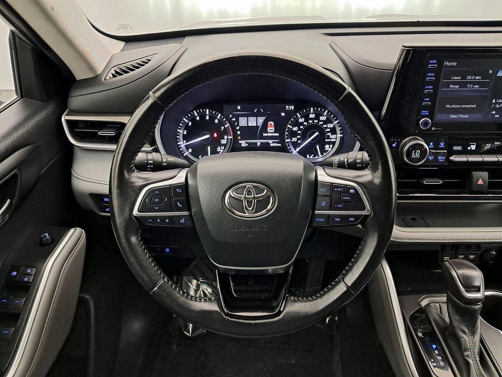 used 2021 Toyota Highlander car, priced at $26,855