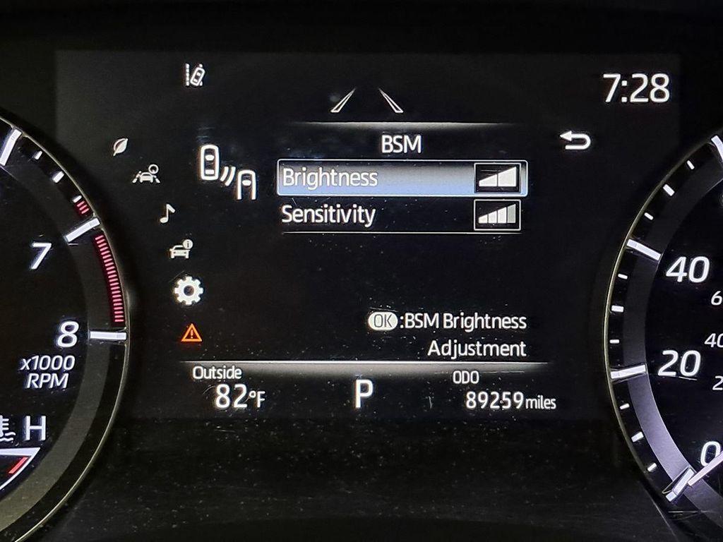 used 2021 Toyota Highlander car, priced at $26,855